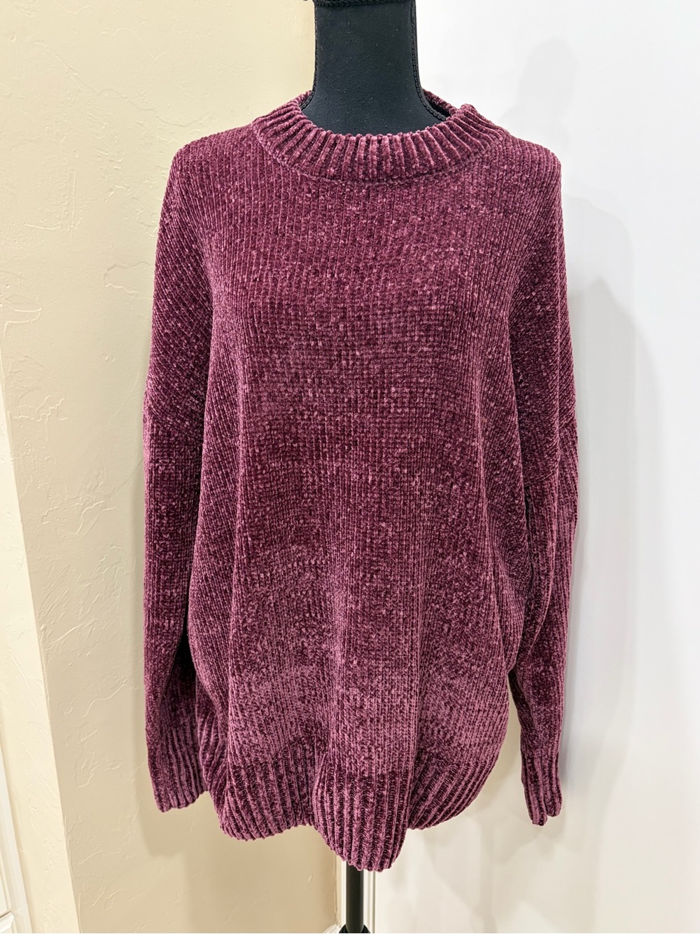 Zenana Outfitters Plush Chenille Crewneck Sweater - Wine